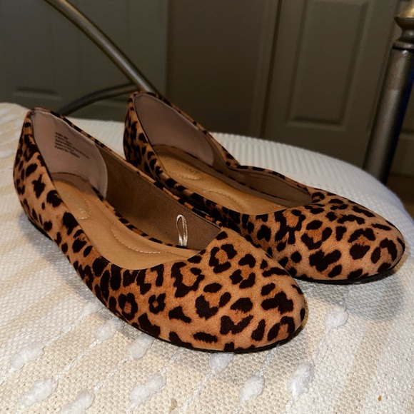 Brand New Lane Bryant Flats - Picture 1 of 2
